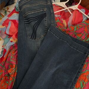 Women's Dark Blue Jeans
